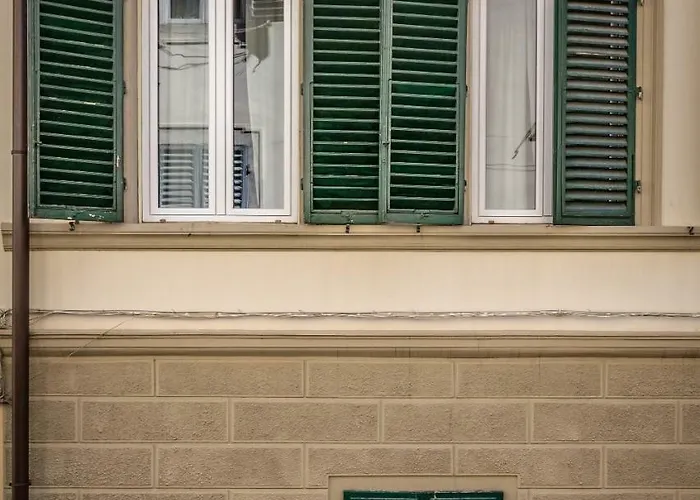 Acacia - Melograno Daire